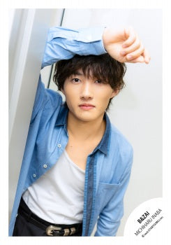【No.BZI26-207】Profile photo off-shot 2026