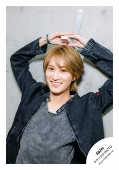 【No.BZI26-298】Profile photo off-shot 2026 Summer
