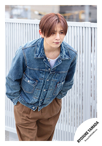 【No.HSJ25-151】Ryosuke YAMADA Album「RED」MV & jacket photo off-shot