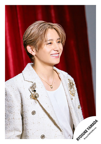 【No.HSJ25-157】Ryosuke YAMADA Album「RED」MV & jacket photo off-shot