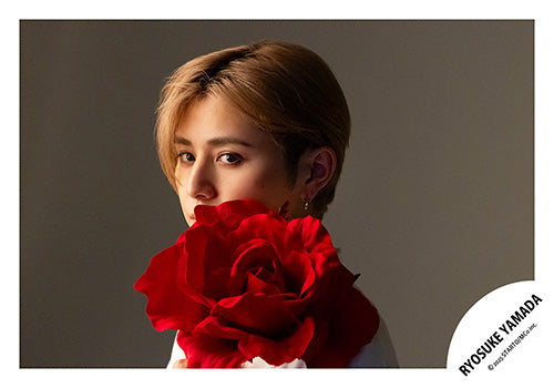 【No.HSJ25-190】「Ryosuke Yamada LIVE TOUR 2025 RED」Goods off-shot