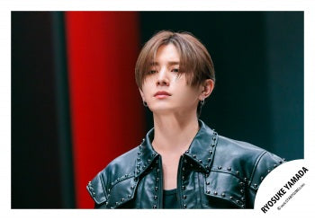 【No.HSJ26-232】Ryosuke YAMADA Album「Are You Red.Y?」MV & jacket photo off-shot