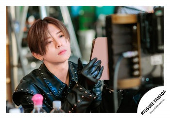 【No.HSJ26-241】Ryosuke YAMADA Album「Are You Red.Y?」MV & jacket photo off-shot