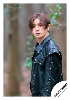 【No.HSJ26-274】Ryosuke YAMADA Album「Are You Red.Y?」MV & jacket photo off-shot