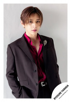 【No.HSJ26-411】「Ryosuke Yamada DOME TOUR 2026 Are You Red.Y?」Goods off-shot