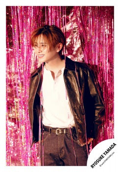 【No.HSJ26-424】「Ryosuke Yamada DOME TOUR 2026 Are You Red.Y?」Goods off-shot