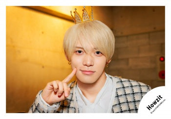 【No.HWZ26-073】「Howzit 1st LIVE 2026 NICE TO ME YOU」Goods off-shot
