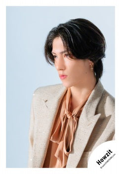 【No.HWZ26-083】「Howzit 1st LIVE 2026 NICE TO ME YOU」Goods off-shot