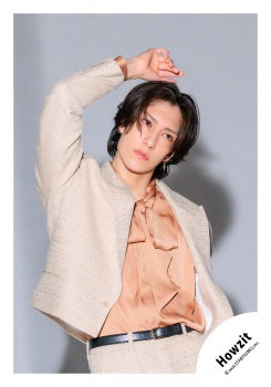 【No.HWZ26-088】「Howzit 1st LIVE 2026 NICE TO ME YOU」Goods off-shot