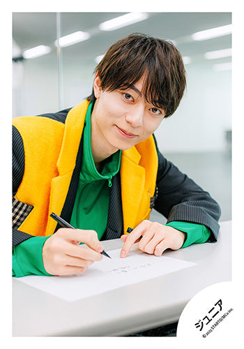 【No.JR25-020】「SHOWbiz 2025」Goods off-shot