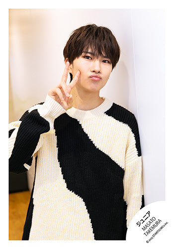 【No.JR25-1005】Profile photo off-shot 2025
