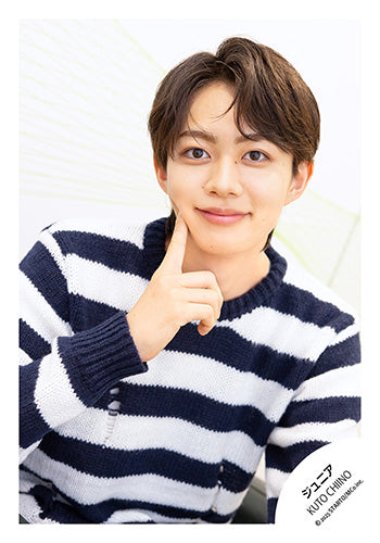 【No.JR25-1032】Profile photo off-shot 2025