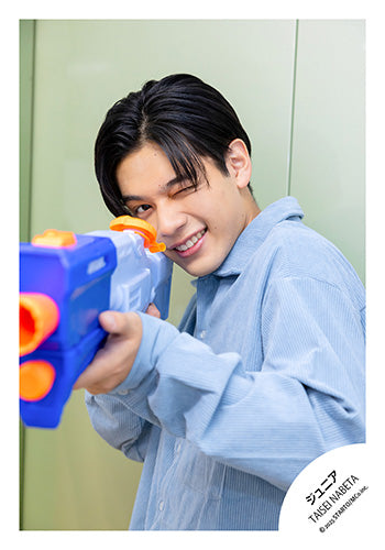 【No.JR25-1062】Profile photo off-shot 2025