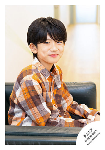 【No.JR25-1105】Profile photo off-shot 2025