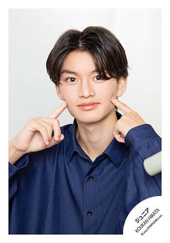 【No.JR25-1120】Profile photo off-shot 2025
