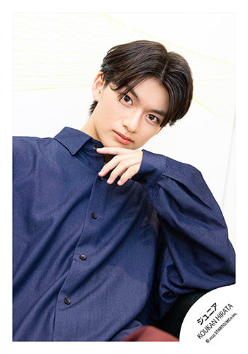 【No.JR25-1121】Profile photo off-shot 2025