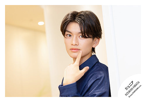 【No.JR25-1122】Profile photo off-shot 2025