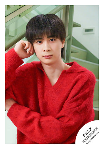 【No.JR25-1148】Profile photo off-shot 2025