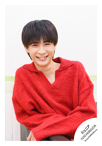 【No.JR25-1149】Profile photo off-shot 2025