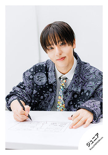 【No.JR25-122】「SHOWbiz 2025」Goods off-shot