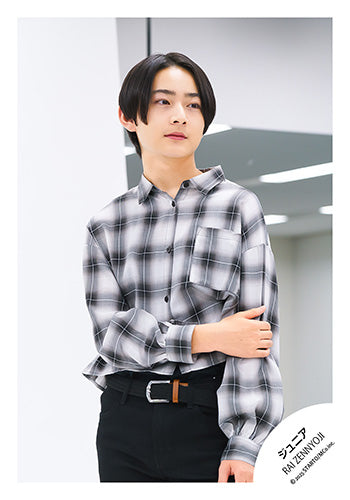 【No.JR25-1800】Profile photo off-shot 2025 part2