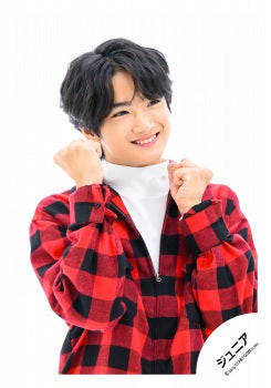 【No.JR25-2108】「Junior Showcase 2025 Shinsei -SHINSEI-」Goods off-shot