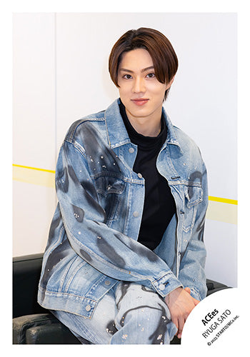 【No.JR25-390】Profile photo off-shot 2025