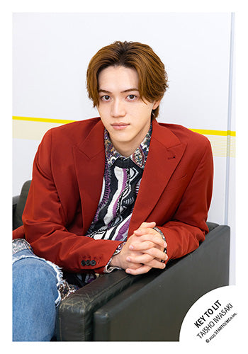 【No.JR25-395】Profile photo off-shot 2025