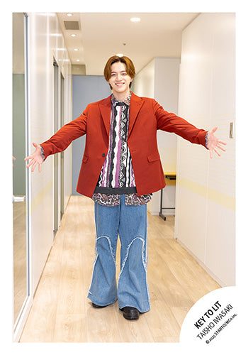 【No.JR25-396】Profile photo off-shot 2025