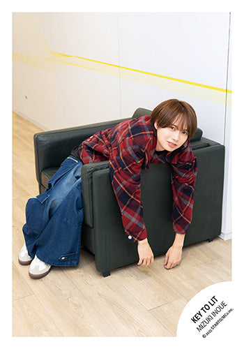 【No.JR25-400】Profile photo off-shot 2025