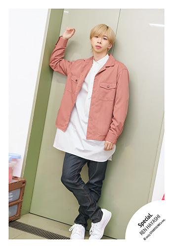 【No.JR25-575】Profile photo off-shot 2025