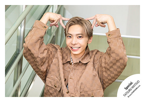 【No.JR25-578】Profile photo off-shot 2025