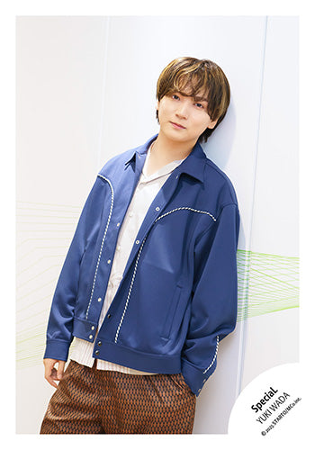 【No.JR25-585】Profile photo off-shot 2025