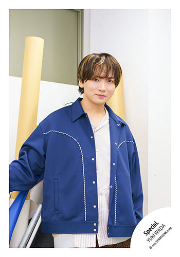 【No.JR25-586】Profile photo off-shot 2025
