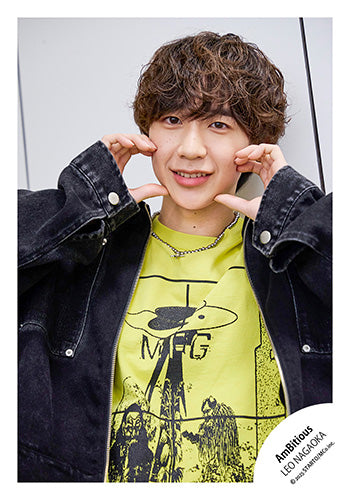 【No.JR25-680】Profile photo off-shot 2025