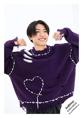 【No.JR25-689】Profile photo off-shot 2025