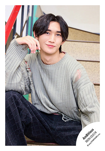 【No.JR25-698】Profile photo off-shot 2025
