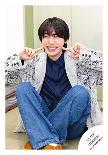【No.JR25-788】Profile photo off-shot 2025