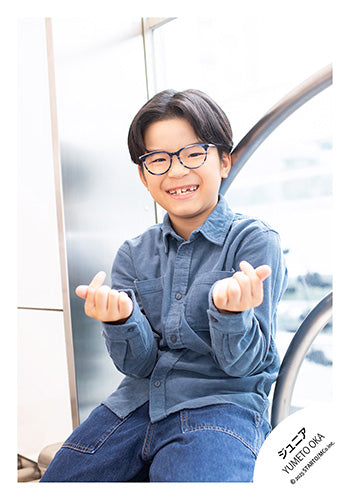 【No.JR25-856】Profile photo off-shot 2025