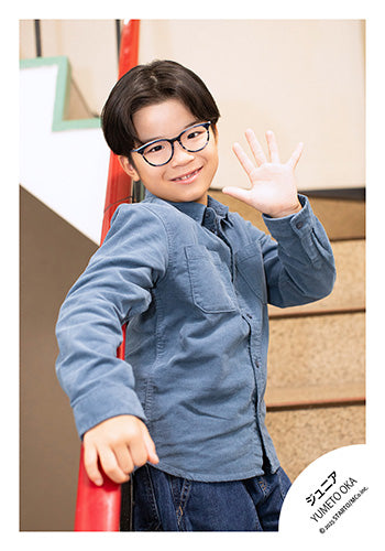 【No.JR25-858】Profile photo off-shot 2025