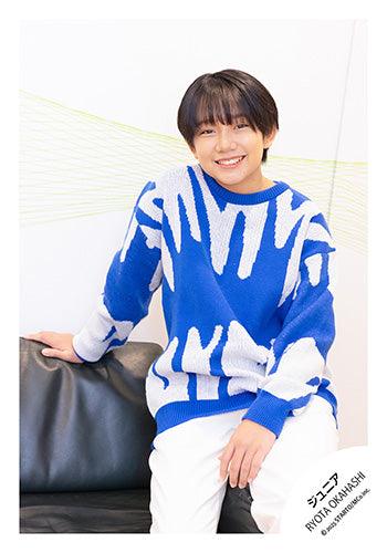 【No.JR25-871】Profile photo off-shot 2025