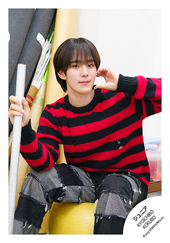 【No.JR25-906】Profile photo off-shot 2025