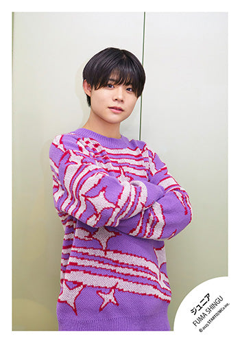 【No.JR25-949】Profile photo off-shot 2025
