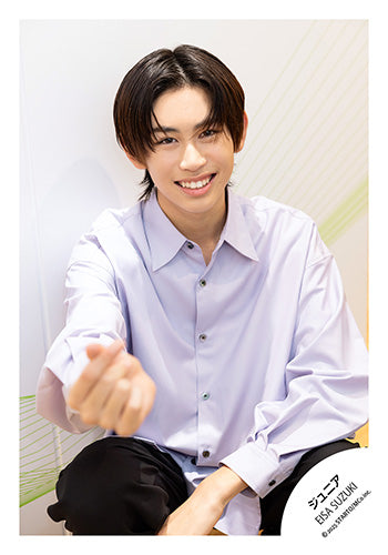 【No.JR25-956】Profile photo off-shot 2025