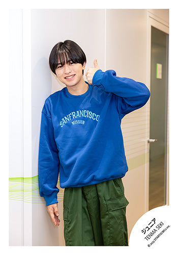 【No.JR25-969】Profile photo off-shot 2025