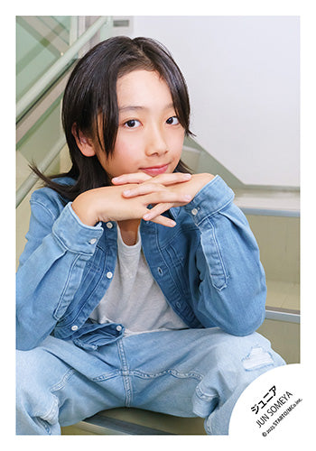 【No.JR25-977】Profile photo off-shot 2025