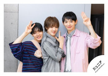 【No.JR26-1377】「Three」Goods off-shot