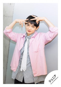 【No.JR26-1403】「Three」Goods off-shot