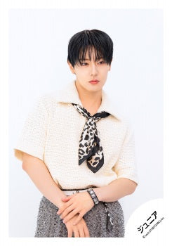 【No.JR26-1421】「Three」Goods off-shot