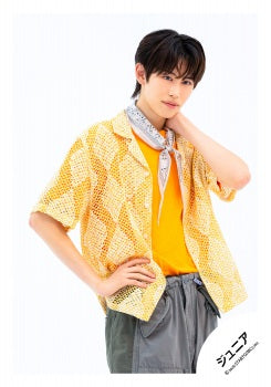 【No.JR26-1440】「Three」Goods off-shot
